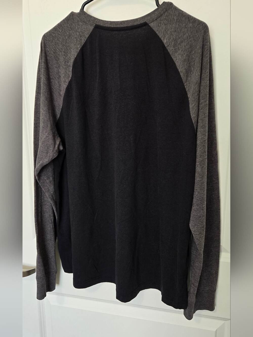 Levi Strauss Grapic Black Body with Gray Raglan Long-Sleeve Tee Lg Mens Xlnt. - Picture 4 of 8